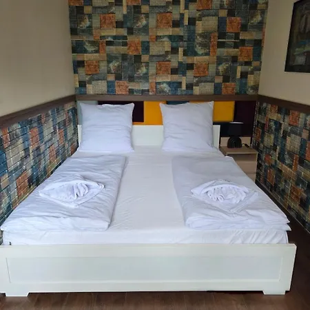 بيت ضيافة Krokusowa Przystan-spa,restauracja I W Gorach Sowich 3*