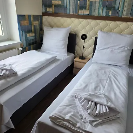 Krokusowa Przystan-spa,restauracja I W Gorach Sowich بيت ضيافة